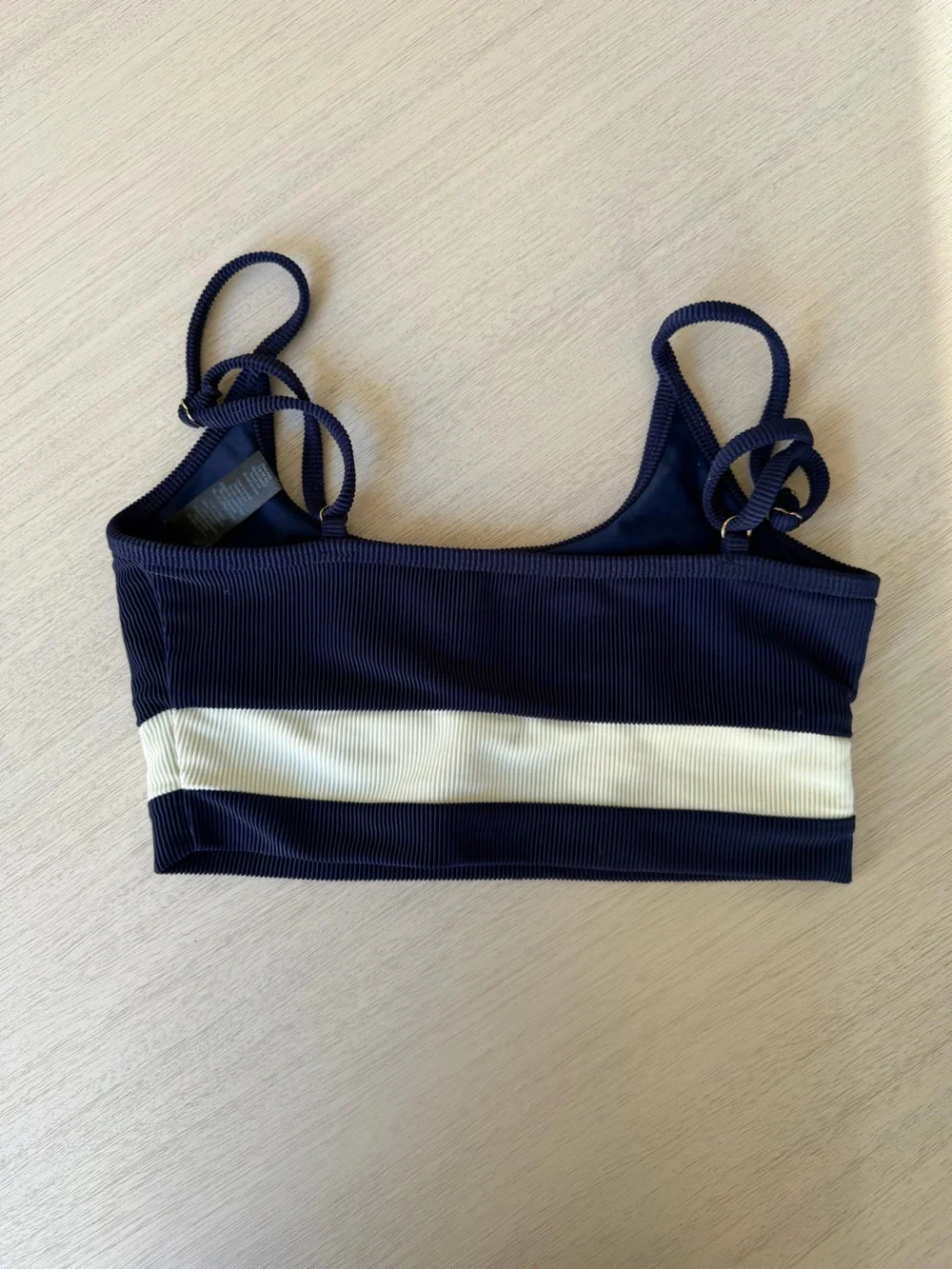 BEACH RIOT | EVA SPORTS BRA | Size: M | color: navy & cream